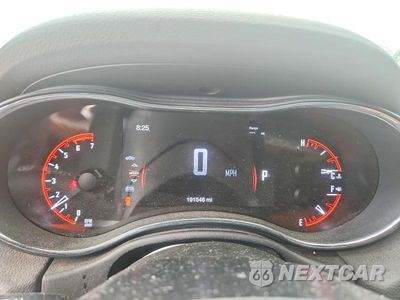 Zdjęcie 9 z 12 samochodu: 2017 DODGE DURANGO R/T VIN:1C4SDJCTXHC898562 - miniatura