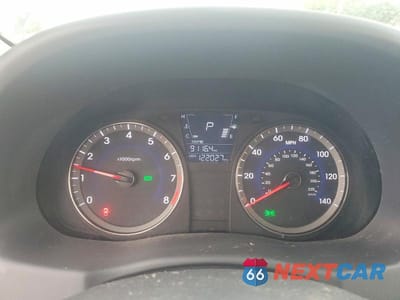 Zdjęcie 9 z 12 samochodu: 2013 HYUNDAI ACCENT GLS VIN:KMHCT4AE3DU335639 - miniatura
