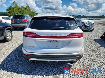 Zdjęcie 6 z 13 samochodu: 2019 LINCOLN MKC RESERVE VIN:5LMCJ3C92KUL03775 - miniatura