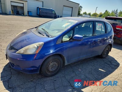 2013 HONDA FIT JHMGE8H34DC017397 - główne zdjęcie licytacji z USA - miniatura