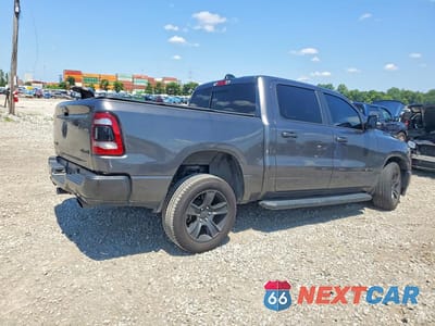 Trzecie zdjęcie samochodu z tyłu: 2022 RAM 1500 BIG HORN/LONE STAR VIN:1C6SRFFT2NN271047 - miniatura