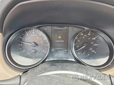 Zdjęcie 9 z 12 samochodu: 2017 NISSAN ROGUE SV VIN:KNMAT2MV4HP601184 - miniatura