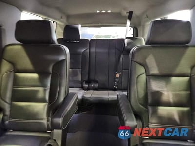 Zdjęcie 10 z 13 samochodu: 2020 GMC YUKON XL DENALI VIN:1GKS2HKJ5LR134465 - miniatura