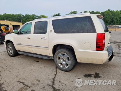 Drugie zdjęcie samochodu z przodu: 2010 CHEVROLET SUBURBAN K1500 LTZ VIN:1GNUKKE31AR273981 - miniatura