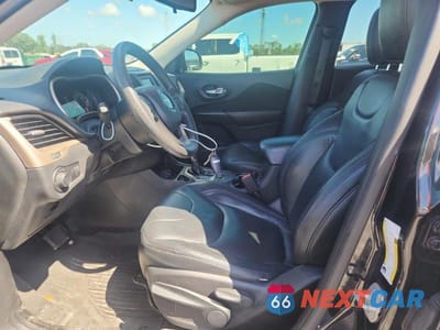 Zdjęcie 7 z 13 samochodu: 2016 JEEP CHEROKEE SPORT VIN:1C4PJLAB8GW207420 - miniatura