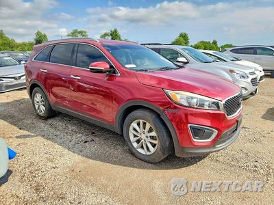 Czwarte zdjęcie samochodu z boku: 2016 KIA SORENTO LX V6 VIN:5XYPG4A51GG140462 - miniatura