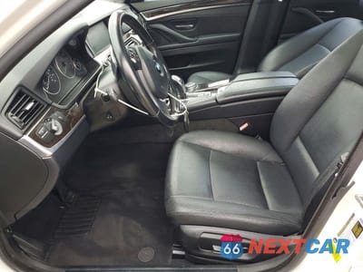Zdjęcie 7 z 12 samochodu: 2016 BMW 528 I VIN:WBA5A5C54GG348275 - miniatura