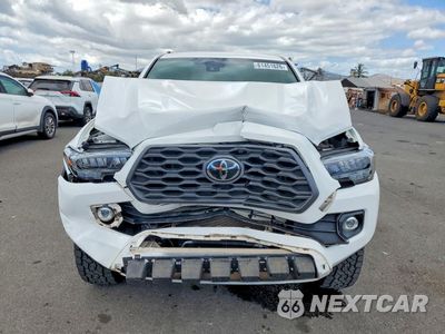 Piąte zdjęcie samochodu w środku: 2022 TOYOTA TACOMA SR5 V6 VIN:3TYAZ5CN4NT015690 - miniatura