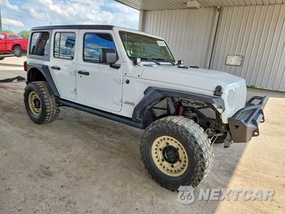 Czwarte zdjęcie samochodu z boku: 2018 JEEP WRANGLER UNLIMITED SPORT VIN:1C4HJXDG1JW122719 - miniatura