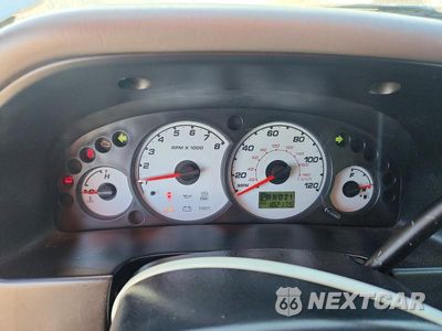 Zdjęcie 9 z 12 samochodu: 2002 FORD ESCAPE XLS VIN:1FMYU01142KA92392 - miniatura
