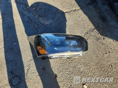 Zdjęcie 13 z 14 samochodu: 2026 FORD TRANSIT T-250 VIN:1FTBR1Y87TKA82316 - miniatura