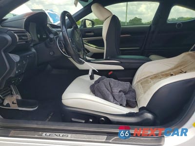 Zdjęcie 7 z 12 samochodu: 2019 LEXUS RC 350 VIN:JTHHZ5BC0K5021125 - miniatura