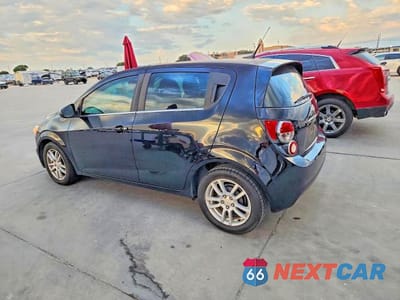 Drugie zdjęcie samochodu z przodu: 2012 CHEVROLET SONIC LT VIN:1G1JC6SH1C4160637 - miniatura