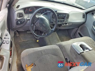 Zdjęcie 8 z 12 samochodu: 1999 FORD F250 VIN:1FTPX28L0XNB70182 - miniatura