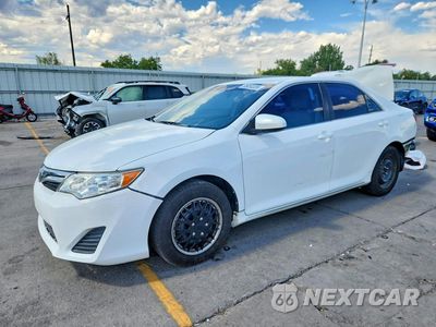 2014 TOYOTA CAMRY 4T4BF1FK2ER432791 - główne zdjęcie licytacji z USA - miniatura