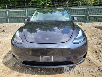 Piąte zdjęcie samochodu w środku: 2024 TESLA MODEL Y VIN:7SAYGDEE5RF991935 - miniatura