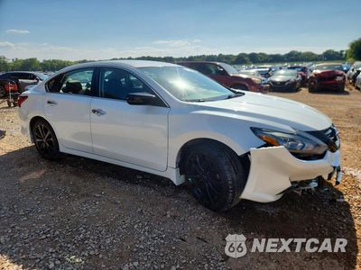 Czwarte zdjęcie samochodu z boku: 2018 NISSAN ALTIMA 2.5 S VIN:1N4AL3AP3JC480047 - miniatura