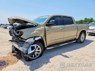 2018 TOYOTA TUNDRA CREWMAX SR5 5TFDW5F16JX776932 - główne zdjęcie licytacji z USA - miniatura