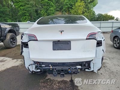 Zdjęcie 6 z 13 samochodu: 2025 TESLA MODEL Y VIN:7SAYGDEE0SF239629 - miniatura