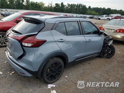 Trzecie zdjęcie samochodu z tyłu: 2022 NISSAN KICKS SR VIN:3N1CP5DV0NL510728 - miniatura