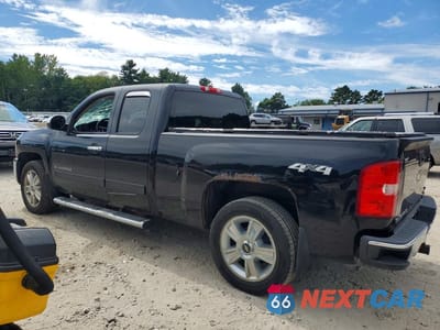 Drugie zdjęcie samochodu z przodu: 2013 CHEVROLET SILVERADO K1500 LT VIN:1GCRKSE71DZ388182 - miniatura
