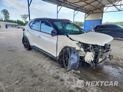 Czwarte zdjęcie samochodu z boku: 2023 NISSAN KICKS SR VIN:3N1CP5DV9PL534898 - miniatura