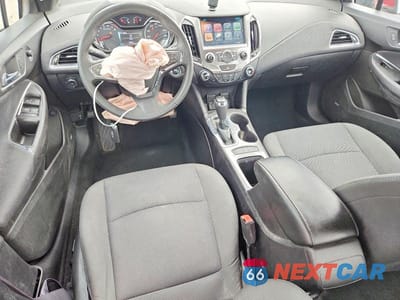 Zdjęcie 8 z 12 samochodu: 2017 CHEVROLET CRUZE LT VIN:1G1BE5SMXH7232026 - miniatura