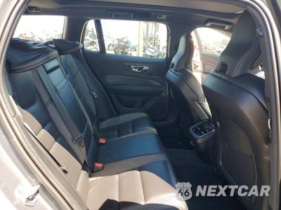 Zdjęcie 10 z 12 samochodu: 2020 VOLVO V60 T5 R-DESIGN VIN:YV1102EM3L2374567 - miniatura