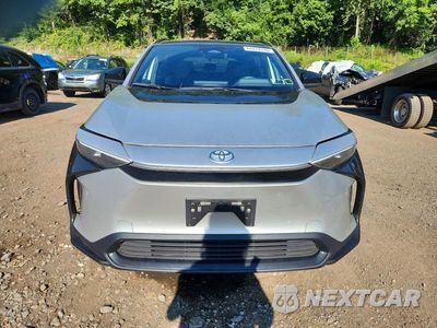 Piąte zdjęcie samochodu w środku: 2024 TOYOTA BZ4X XLE VIN:JTMABACA4RA059441 - miniatura