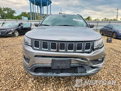 Piąte zdjęcie samochodu w środku: 2019 JEEP COMPASS LATITUDE VIN:3C4NJDBB6KT714407 - miniatura