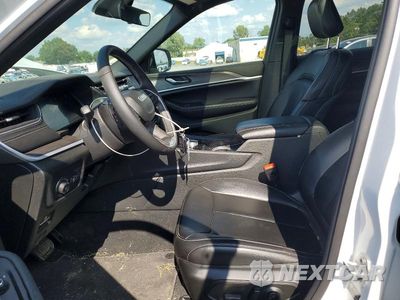 Zdjęcie 7 z 13 samochodu: 2025 JEEP GRAND CHEROKEE LIMITED VIN:1C4RJHBG6S8803560 - miniatura