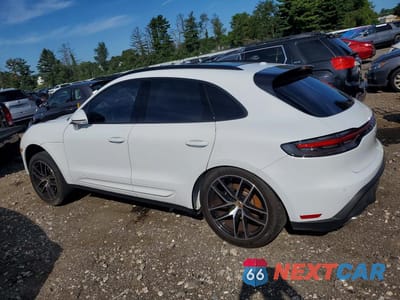Drugie zdjęcie samochodu z przodu: 2024 PORSCHE MACAN BASE VIN:WP1AA2A53RLB16049 - miniatura