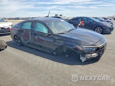 Czwarte zdjęcie samochodu z boku: 2018 HONDA ACCORD SPORT VIN:1HGCV1F35JA243970 - miniatura