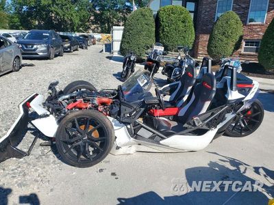 Trzecie zdjęcie samochodu z tyłu: 2016 POLARIS SLINGSHOT VIN:57XAASFA1G7115244 - miniatura