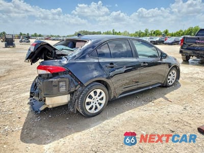 Trzecie zdjęcie samochodu z tyłu: 2022 TOYOTA COROLLA LE VIN:5YFEPMAE1NP316779 - miniatura