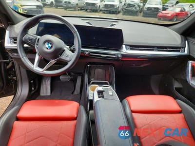 Zdjęcie 8 z 13 samochodu: 2025 BMW X1 XDRIVE28I VIN:WBX73EF0XS5245925 - miniatura