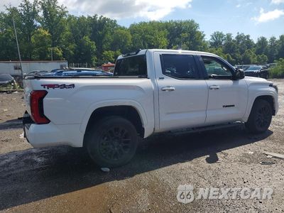 Trzecie zdjęcie samochodu z tyłu: 2023 TOYOTA TUNDRA SR5 VIN:5TFLA5DB5PX092050 - miniatura