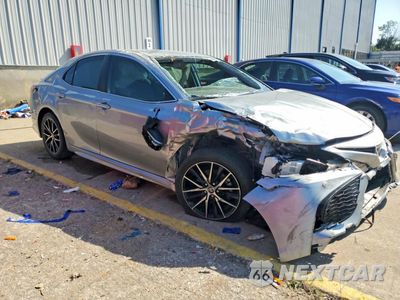 Czwarte zdjęcie samochodu z boku: 2023 TOYOTA CAMRY SE VIN:4T1G11AK2PU741170 - miniatura