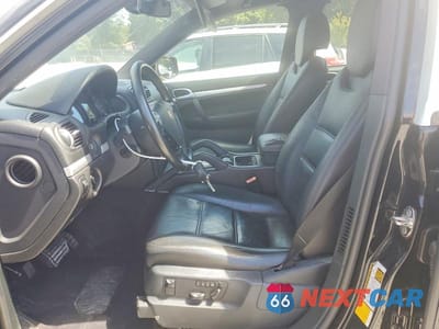 Zdjęcie 7 z 13 samochodu: 2009 PORSCHE CAYENNE VIN:WP1AA29P69LA07915 - miniatura