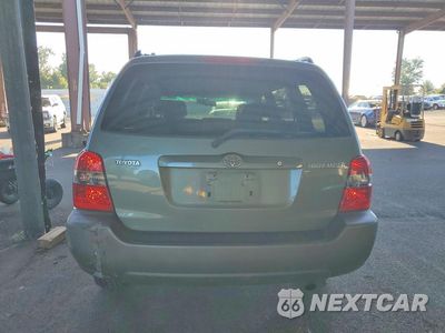 Zdjęcie 6 z 13 samochodu: 2005 TOYOTA HIGHLANDER BASE VIN:JTEGD21A950108075 - miniatura