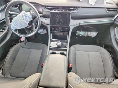 Zdjęcie 8 z 13 samochodu: 2025 JEEP GRAND CHEROKEE LAREDO VIN:1C4RJHAG2SC271318 - miniatura
