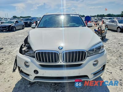 Piąte zdjęcie samochodu w środku: 2017 BMW X5 SDRIVE35I VIN:5UXKR2C37H0X04240 - miniatura