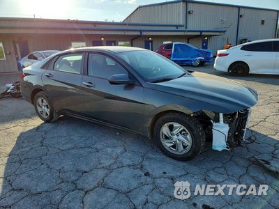 Czwarte zdjęcie samochodu z boku: 2026 HYUNDAI ELANTRA SE VIN:KMHLL4DG1TU259852 - miniatura