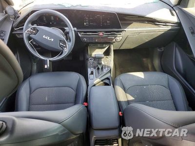 Zdjęcie 8 z 13 samochodu: 2025 KIA NIRO EX VIN:KNDCR3LE9S5272449 - miniatura