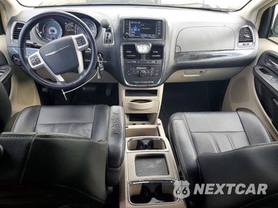 Zdjęcie 8 z 13 samochodu: 2016 CHRYSLER TOWN & COUNTRY TOURING VIN:2C4RC1BG2GR157897 - miniatura