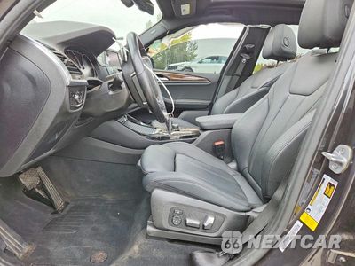 Zdjęcie 7 z 12 samochodu: 2019 BMW X3 SDRIVE30I VIN:5UXTR7C5XKLR46030 - miniatura