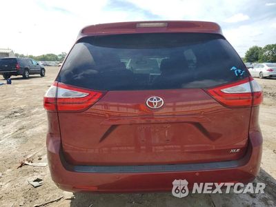 Zdjęcie 6 z 13 samochodu: 2015 TOYOTA SIENNA XLE 8-PASSENGER VIN:5TDYK3DC4FS679831 - miniatura