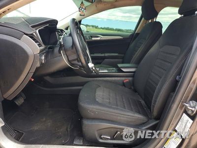 Zdjęcie 7 z 12 samochodu: 2019 FORD FUSION SE VIN:3FA6P0T9XKR237376 - miniatura