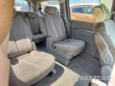 Zdjęcie 11 z 14 samochodu: 2007 HYUNDAI ENTOURAGE GLS VIN:KNDMC233976022483 - miniatura