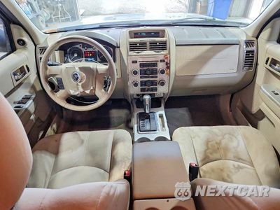 Zdjęcie 8 z 13 samochodu: 2008 MERCURY MARINER VIN:4M2CU81ZX8KJ40919 - miniatura